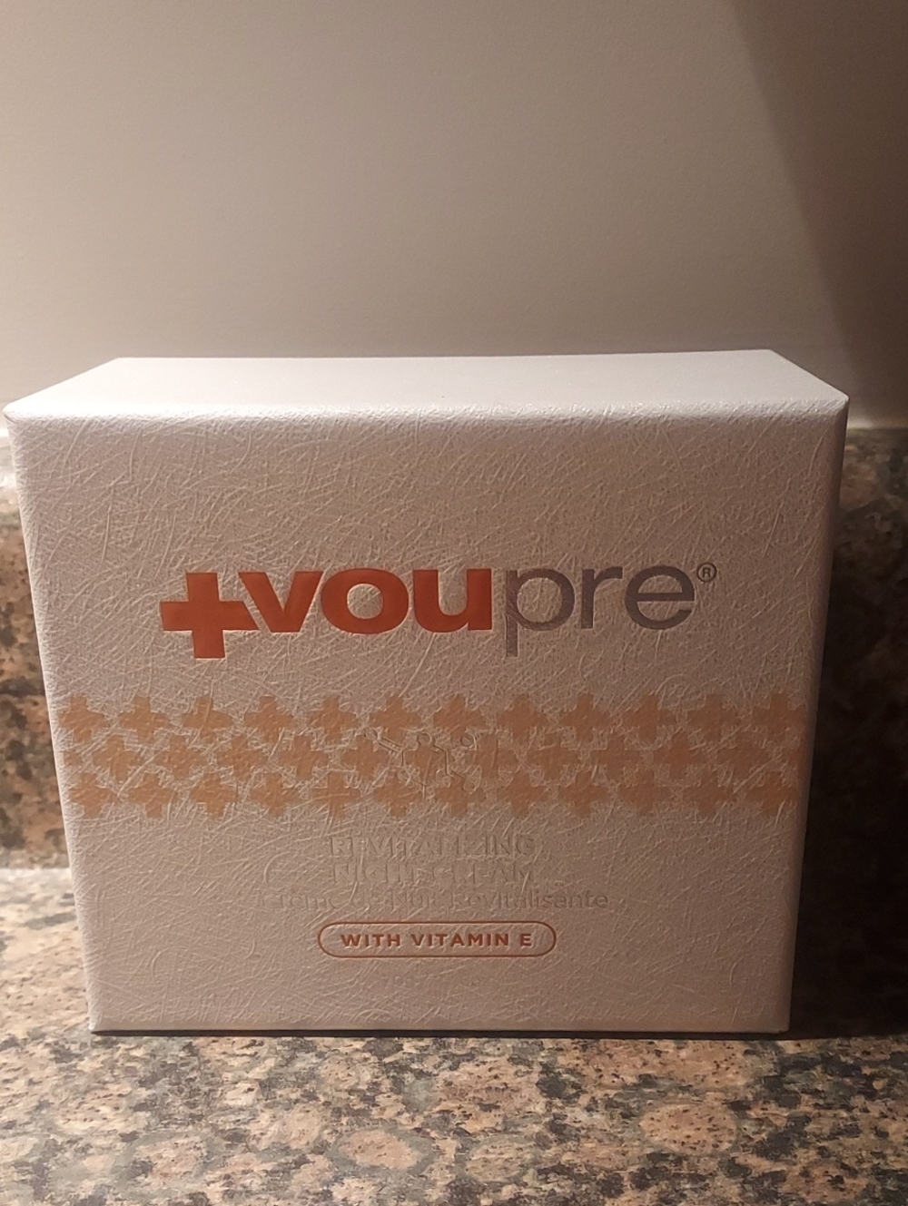 Voupre Revitalizing Night Cream, NIB